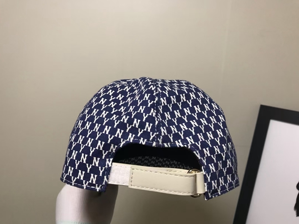 ブランド帽子背面デザイン